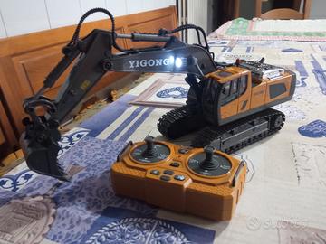 Escavatore RC nuovo scala 1:20