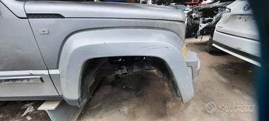 JEEP CHEROKEE LIMITED 2010 - PARAFANGO DESTRO