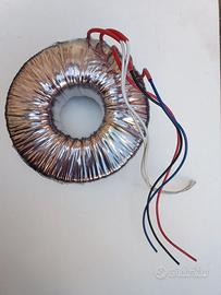 Trasformatore 400V AC - 230V AC