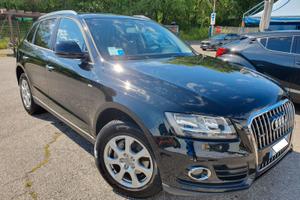 Audi Q5 2.0 Tdi Quattro Business Tetto Panoramico