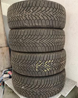 4 gomme invernali