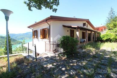 4 LOCALI A ROCCA SINIBALDA