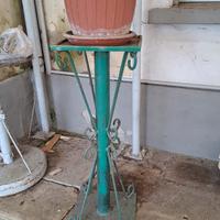 Portavaso artigianale in ferro