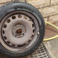 CERCHIO IN FERRO 15 POLLICI CON GOMMA 195/50 R15