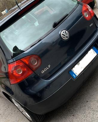 VOLKSWAGEN GOLF SERIE 5