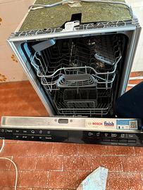 LAVASTOVIGLIE BOSH - incasso da 45 CM