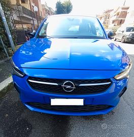 Opel Corsa 1,2 benzina neopatentato