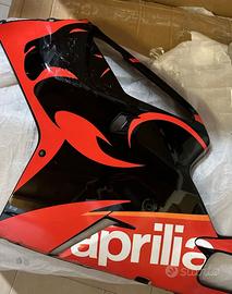Carina laterale sinistra Aprilia RSV 1000R Factory