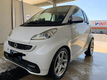 SMART fortwo 1000 52 kW MHD coupé pure