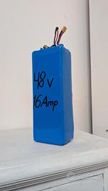 Batteria 48V 16Ah per bicicletta / monopattino ele