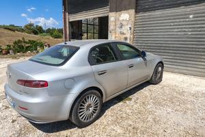 Alfa Romeo 159