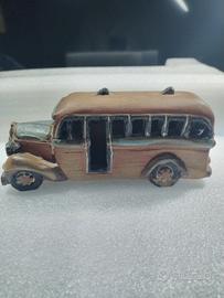 Modellino Autobus Vintage in Ceramica Artigianale