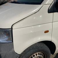 PARAFANGO ANTERIORE SINISTRO VOLKSWAGEN Transporte