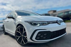 Volkswagen Golf 2.0 TDI DSG GTD