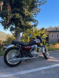 Kawasaki W800 solo per gli amanti dell’old style