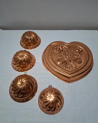 Stampi di budino in rame stagnato