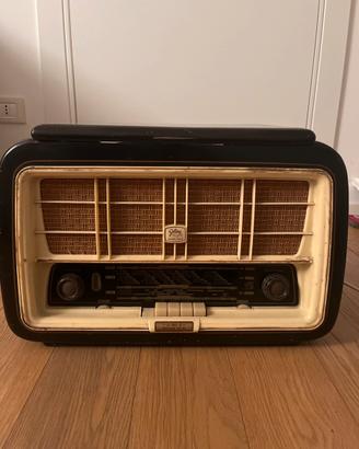 Radio Geloso G360 in buone condizioni