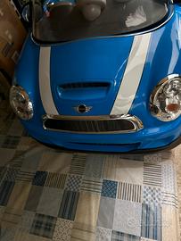 Mini per bambini a motore e a radio comando