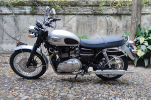 Triumph bonneville se 2007