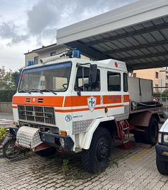 Autocarro iveco