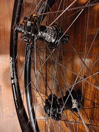 ruote  MTB enduro 29,x30,boost,32raggi 