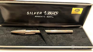 Penna Bic in argento massiccio