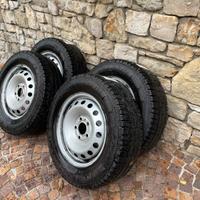 Gomme invernali Michelin 215/65R16C