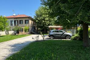 Olmo porzione di Bifamiliare con due appartamenti