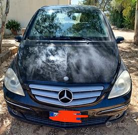 Mercedes B200 Benzina Automatica LEGGI BENE!!!