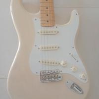 fender Stratocaster Vintera 50 