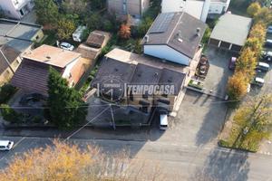 Casa indipendente con spazi molto ampi