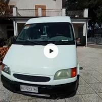 Ford transit 9 posti