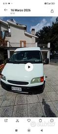 Ford transit 9 posti