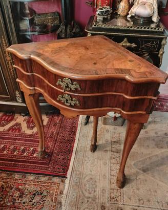 Angoliera antica noce stile '700 zampe caprine 