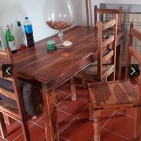 Tavolo etnico con 4 sedie