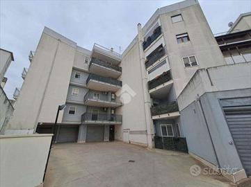 3 LOCALI A CASAMASSIMA