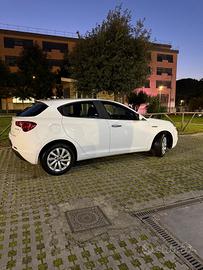 Alfa Romeo Giulietta 1.6cc 120cv