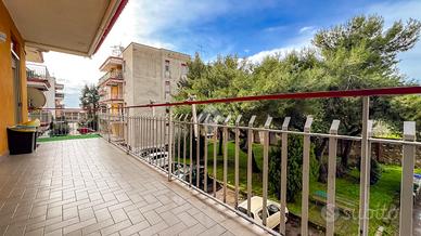 4 LOCALI A FORMIA