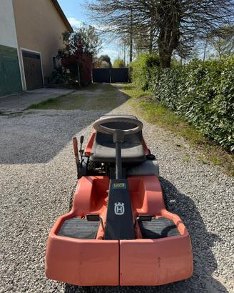 Trattorino husqvarna 13hp