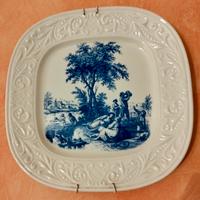 Piatto da parete in porcellana