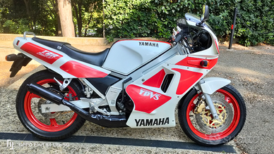 Yamaha TZR 250 2MA