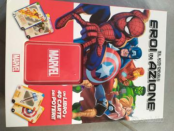 Carte card degli eroi in azione Marvel