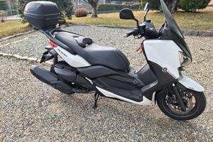 SCOOTER YAMAHA X-MAX ABS 400cc (2015) - 6.400 KM