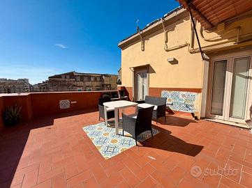 Via toledo con terrazzo