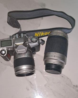 Nikon F 65 fotocamera analogica