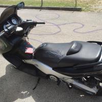 Yamaha T Max - 2006