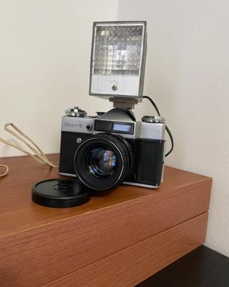 Fotocamera sovietica zenit