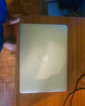 macbook air mid 2011
