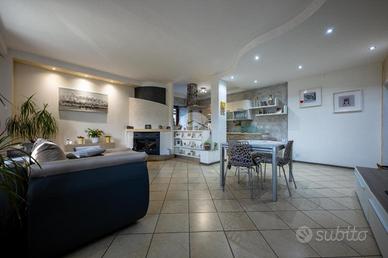 CASA INDIPENDENTE A TRINITÀ