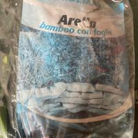 Arella bamboo con foglie